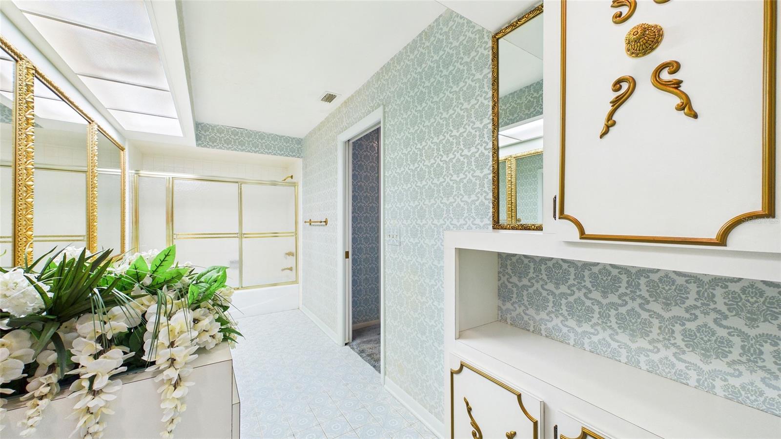 TEMPLE TERRACE ESTATES REP - Residential