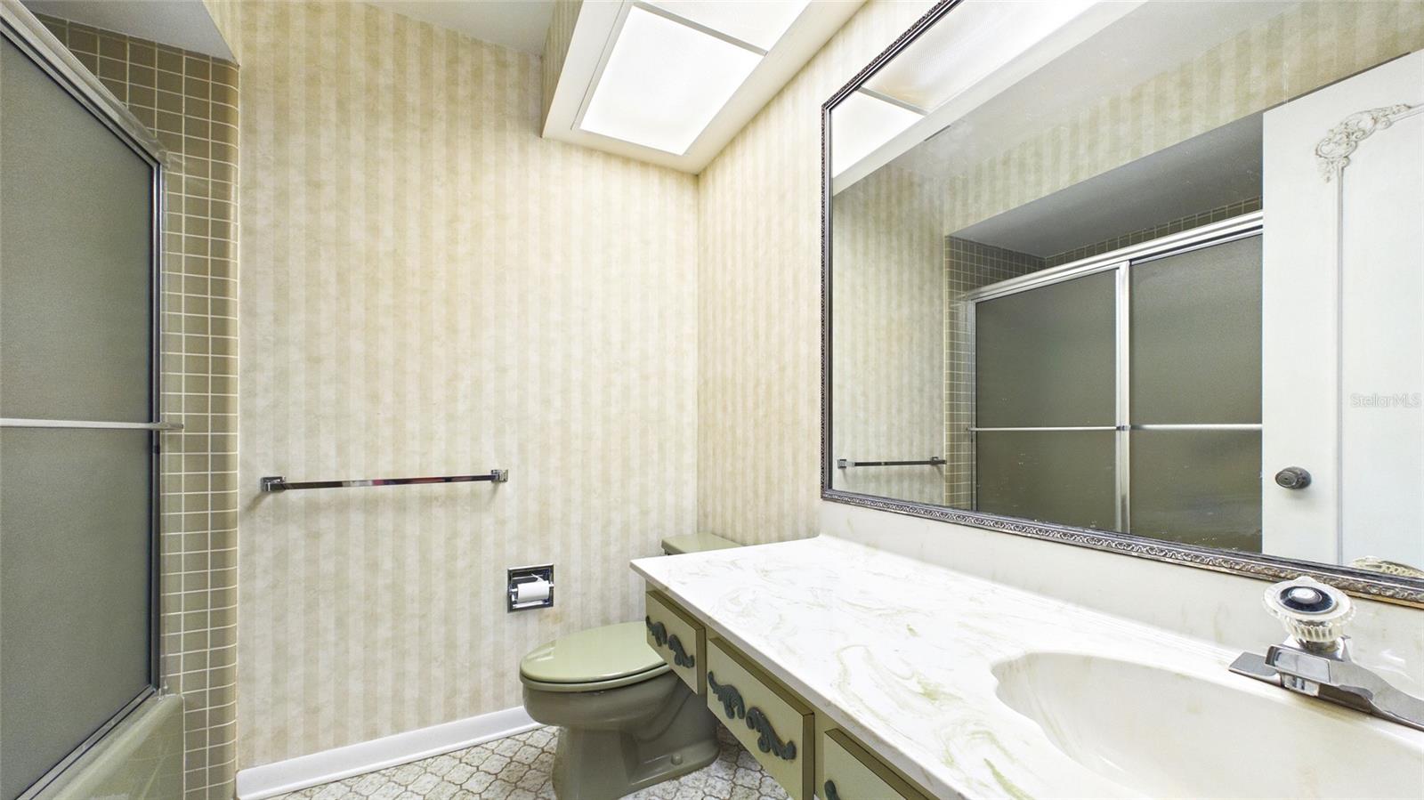 TEMPLE TERRACE ESTATES REP - Residential