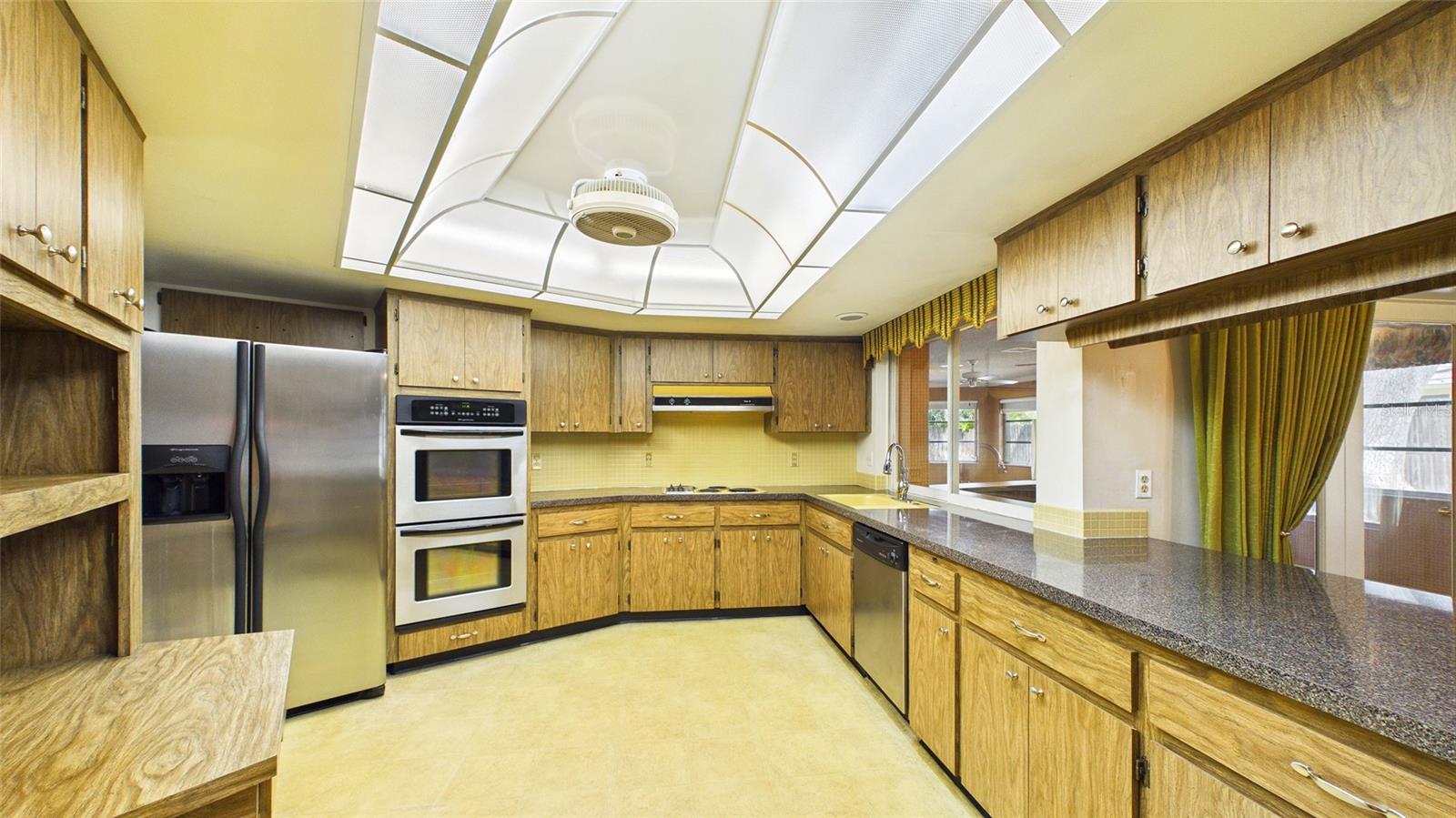 TEMPLE TERRACE ESTATES REP - Residential