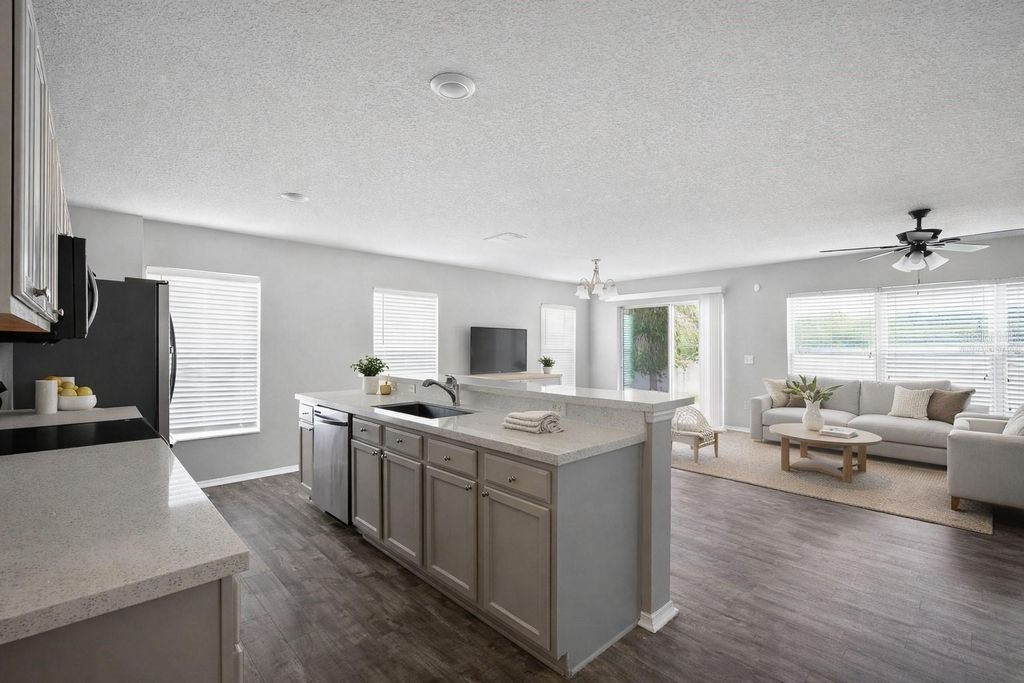 Photo of 3251 Ogden Drive, Mulberry, FL 33860 (MLS # TB8493511)