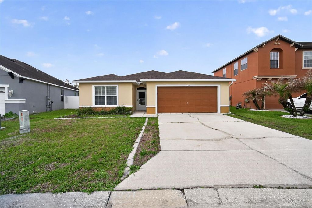 Photo of 3251 Ogden Drive, Mulberry, FL 33860 (MLS # TB8493511)