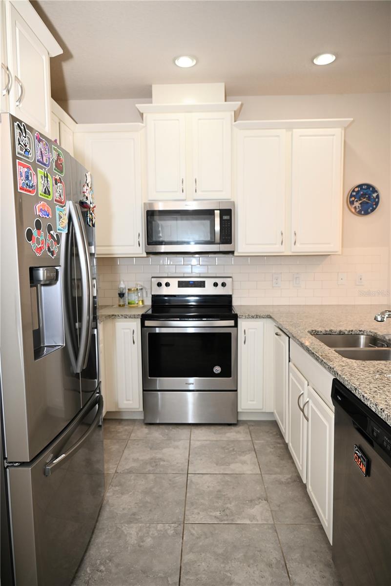 TAPESTRY PH 4 - Residential