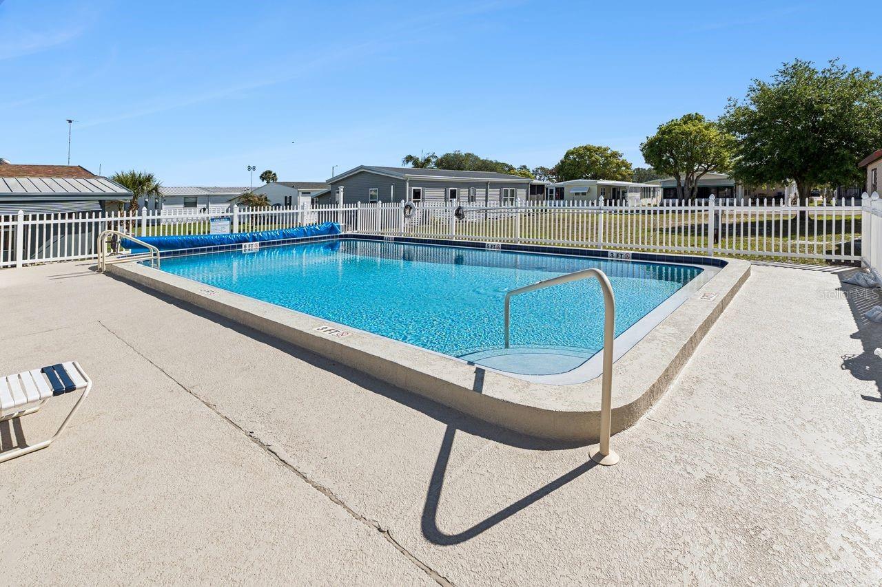 LAKE N GOLF ESTATES ADD - Residential