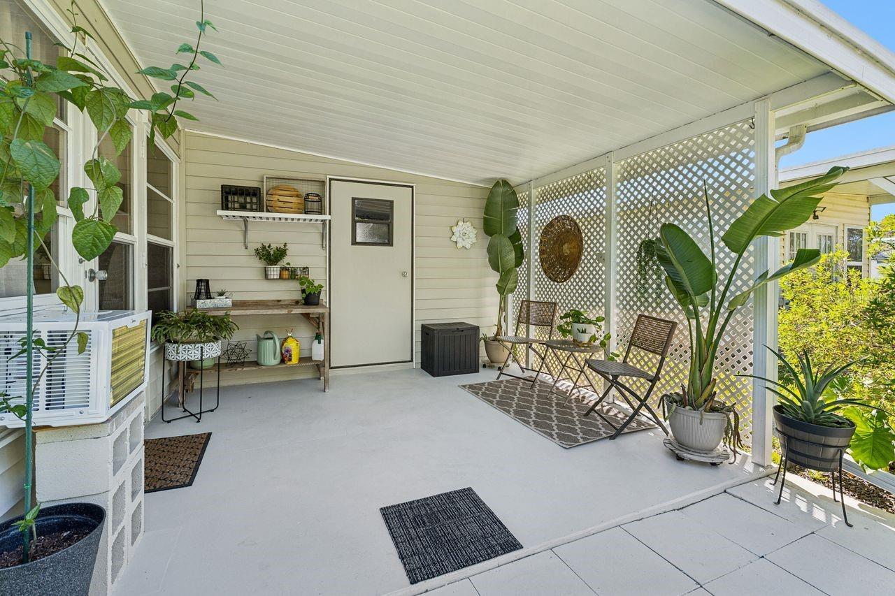 LAKE N GOLF ESTATES ADD - Residential