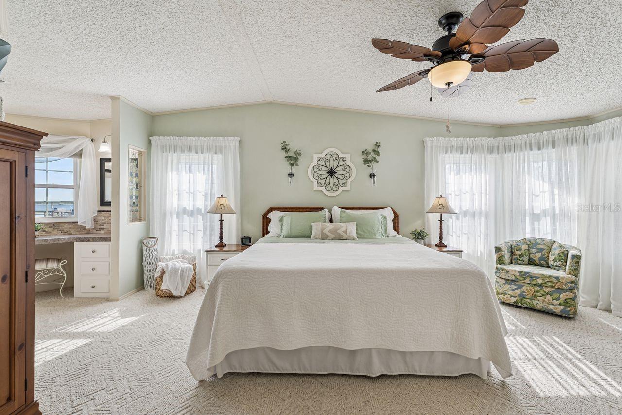 LAKE N GOLF ESTATES ADD - Residential