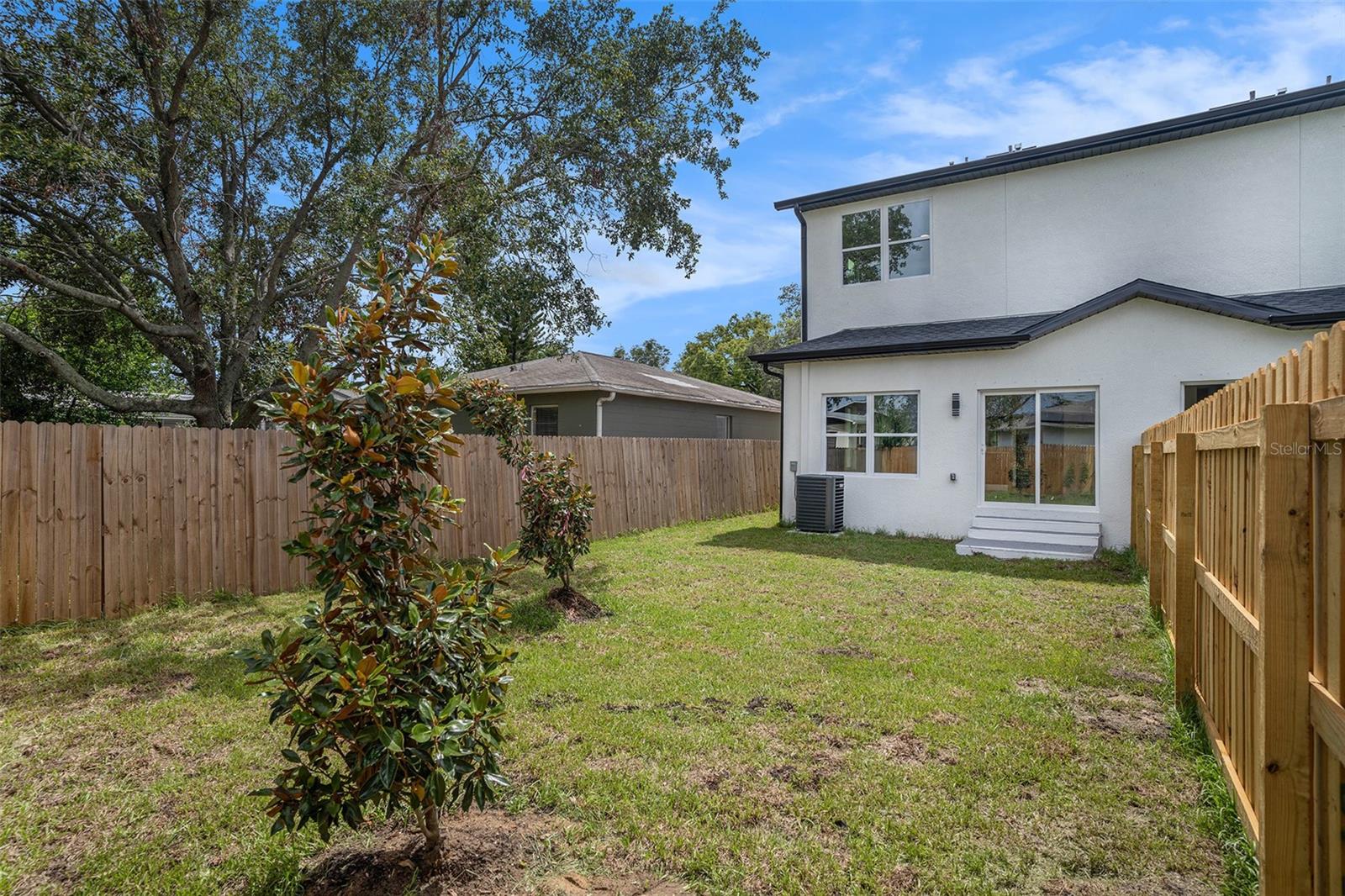 GRANT PARK - Residential Income