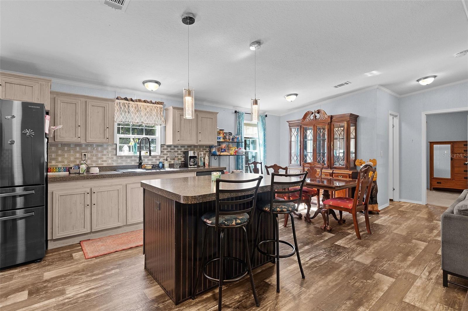 HARBOR DALE OAKS - Residential