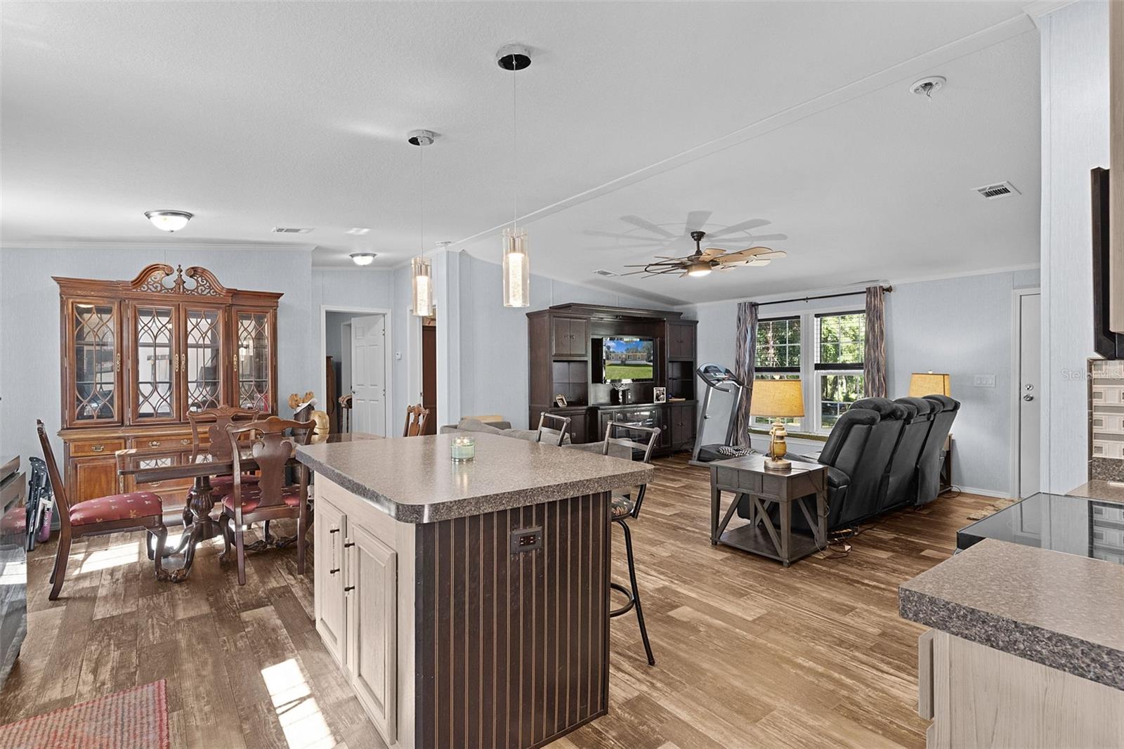 HARBOR DALE OAKS - Residential