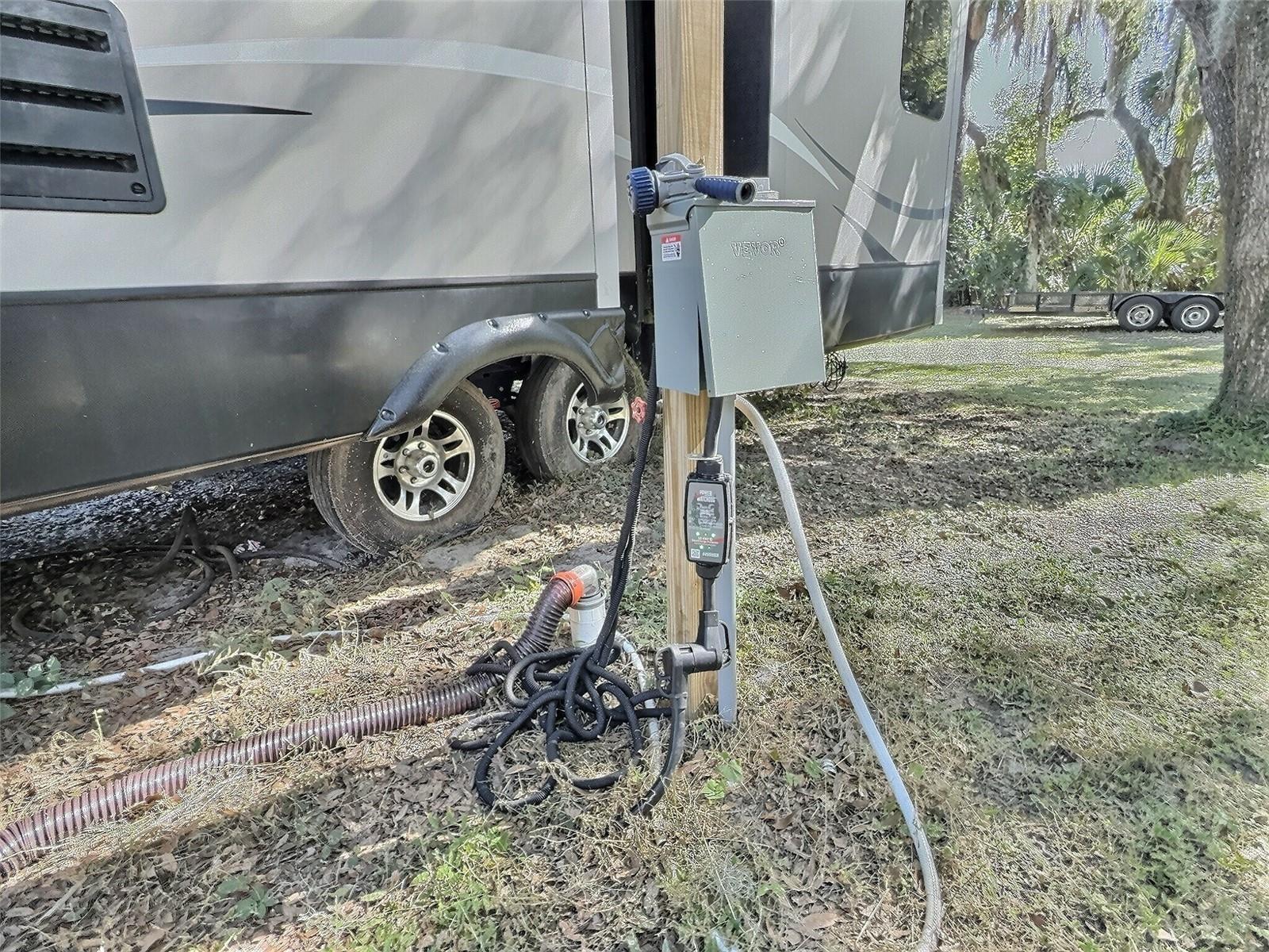 HARBOR DALE OAKS - Residential