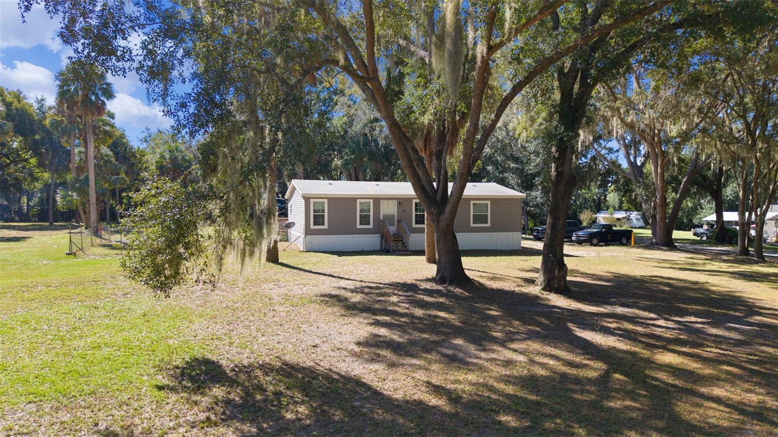 HARBOR DALE OAKS - Residential