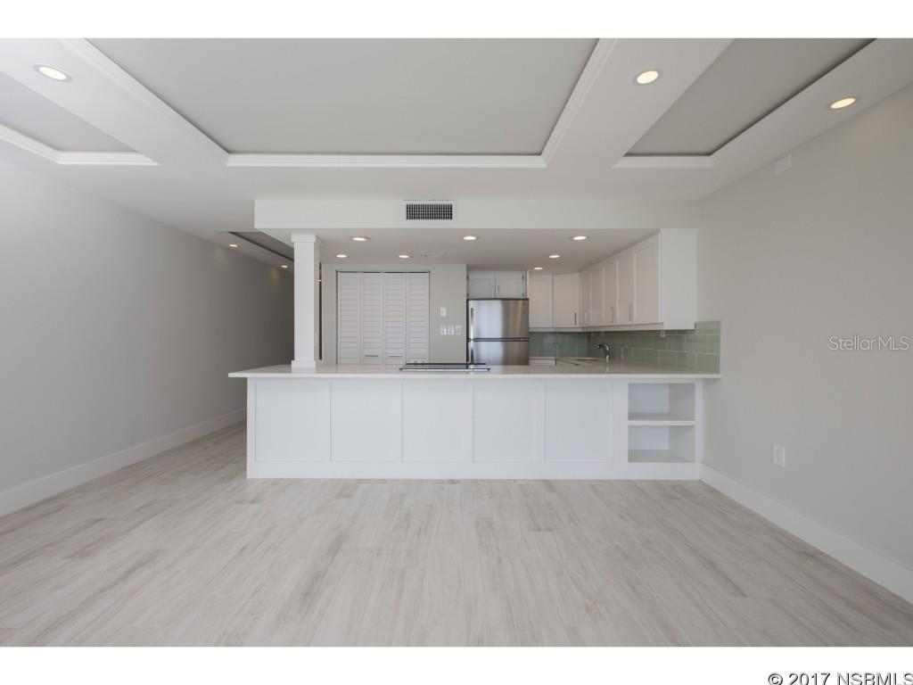 Pelican - Residential