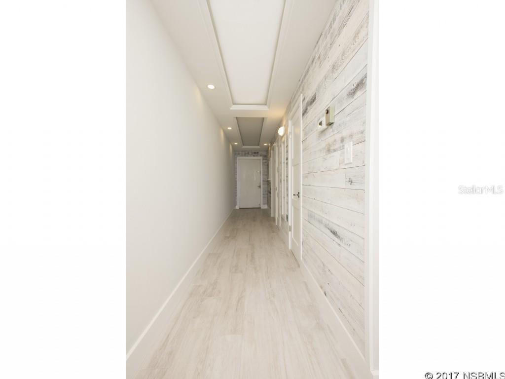 Pelican - Residential