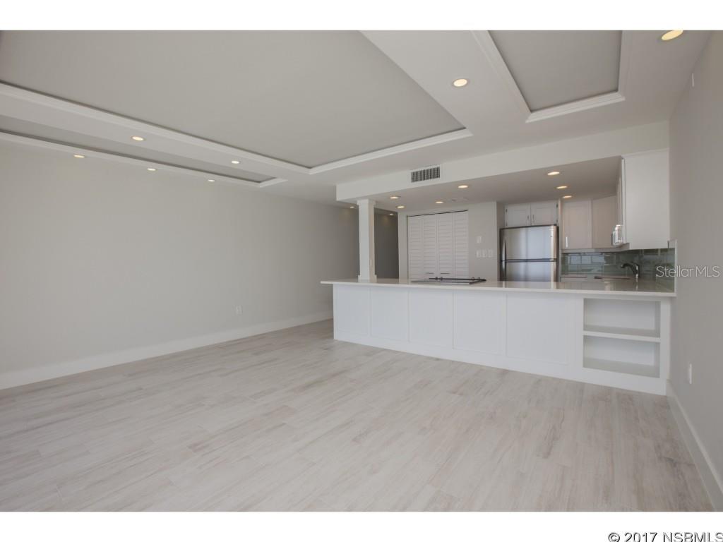 Pelican - Residential