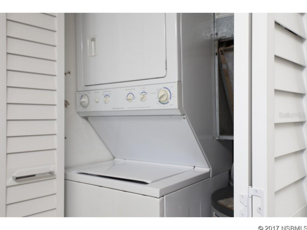 Pelican - Residential