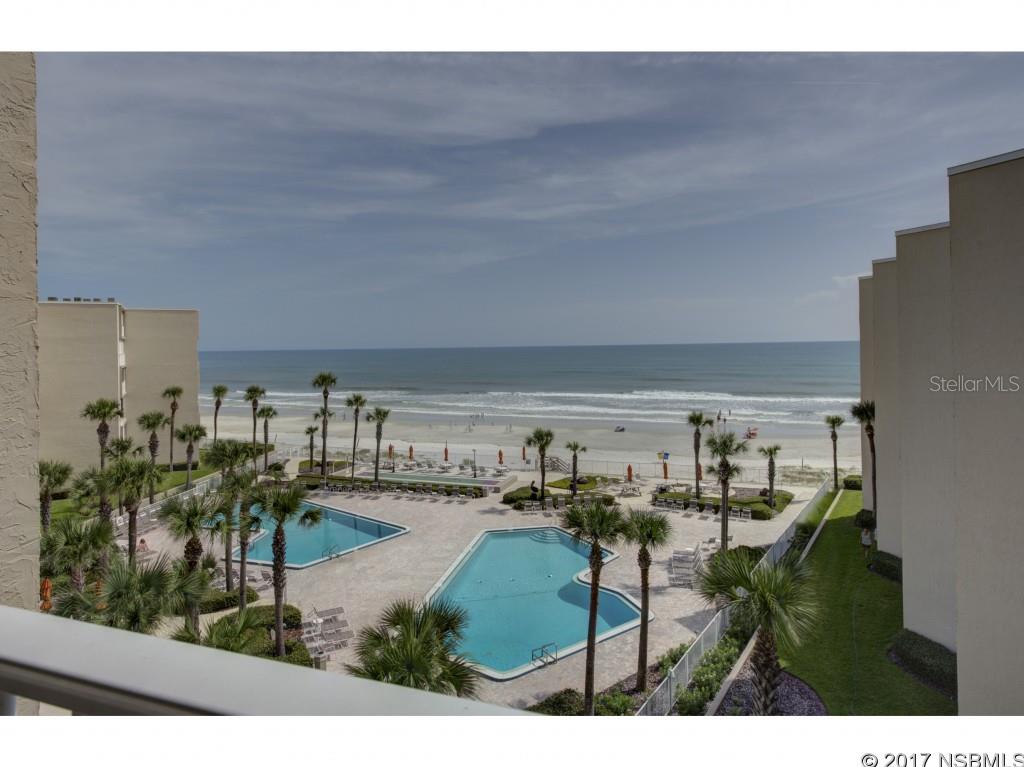 Pelican - Residential