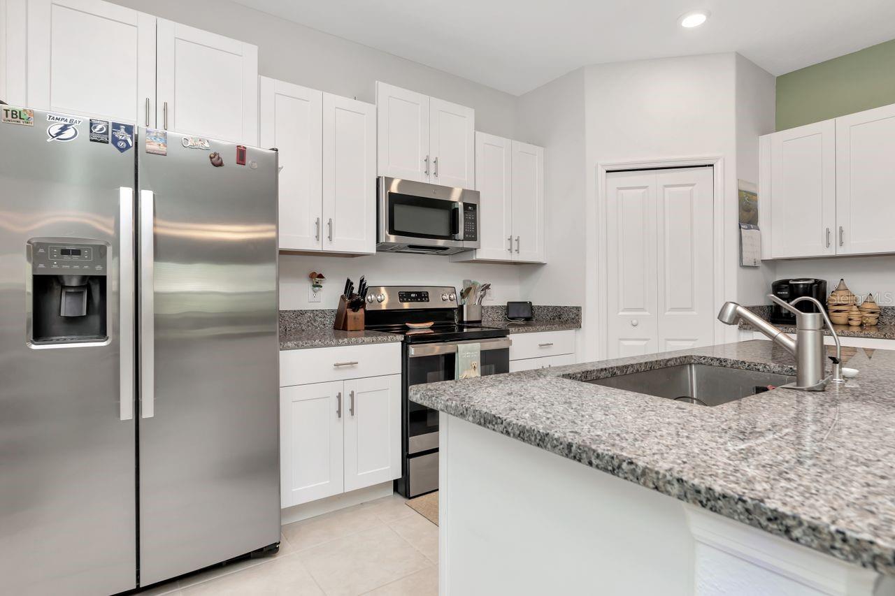 PALM RIVER TOWNHOMES PARTIAL REPLAT - Residential