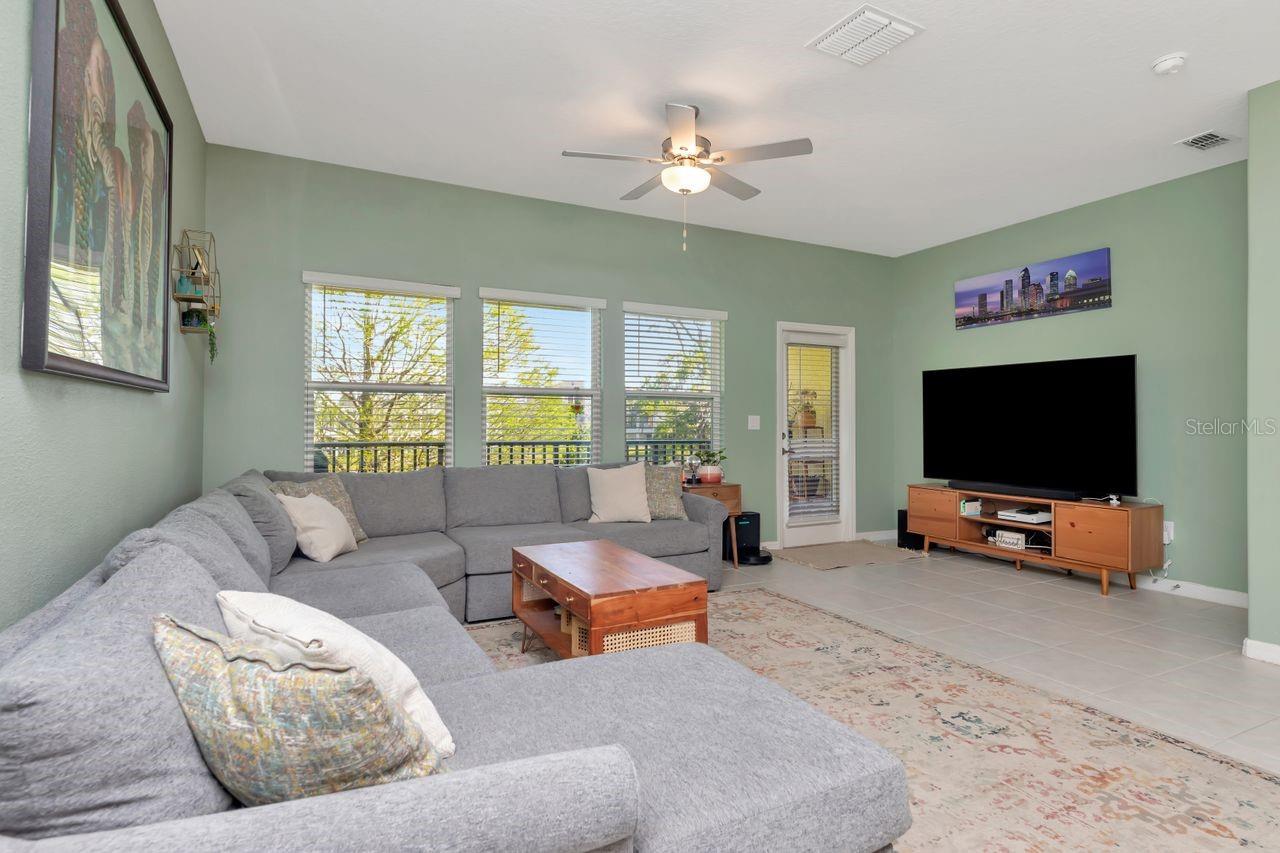 PALM RIVER TOWNHOMES PARTIAL REPLAT - Residential