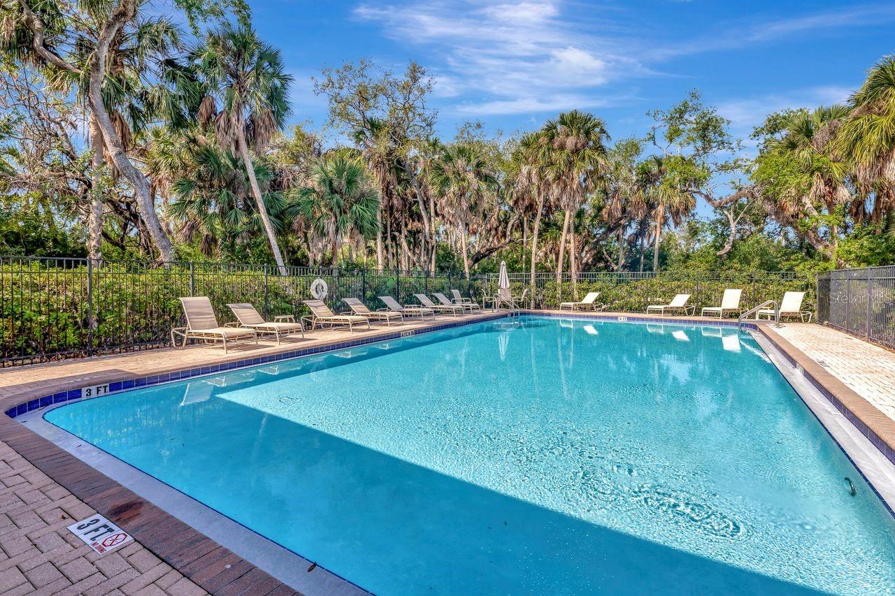 PALM RIVER TOWNHOMES PARTIAL REPLAT - Residential