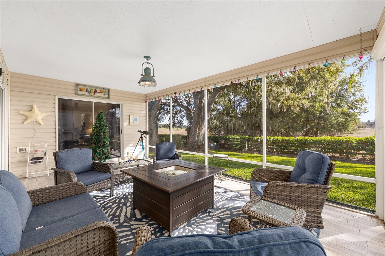 VILLAGES/MARION UN #61 - Residential