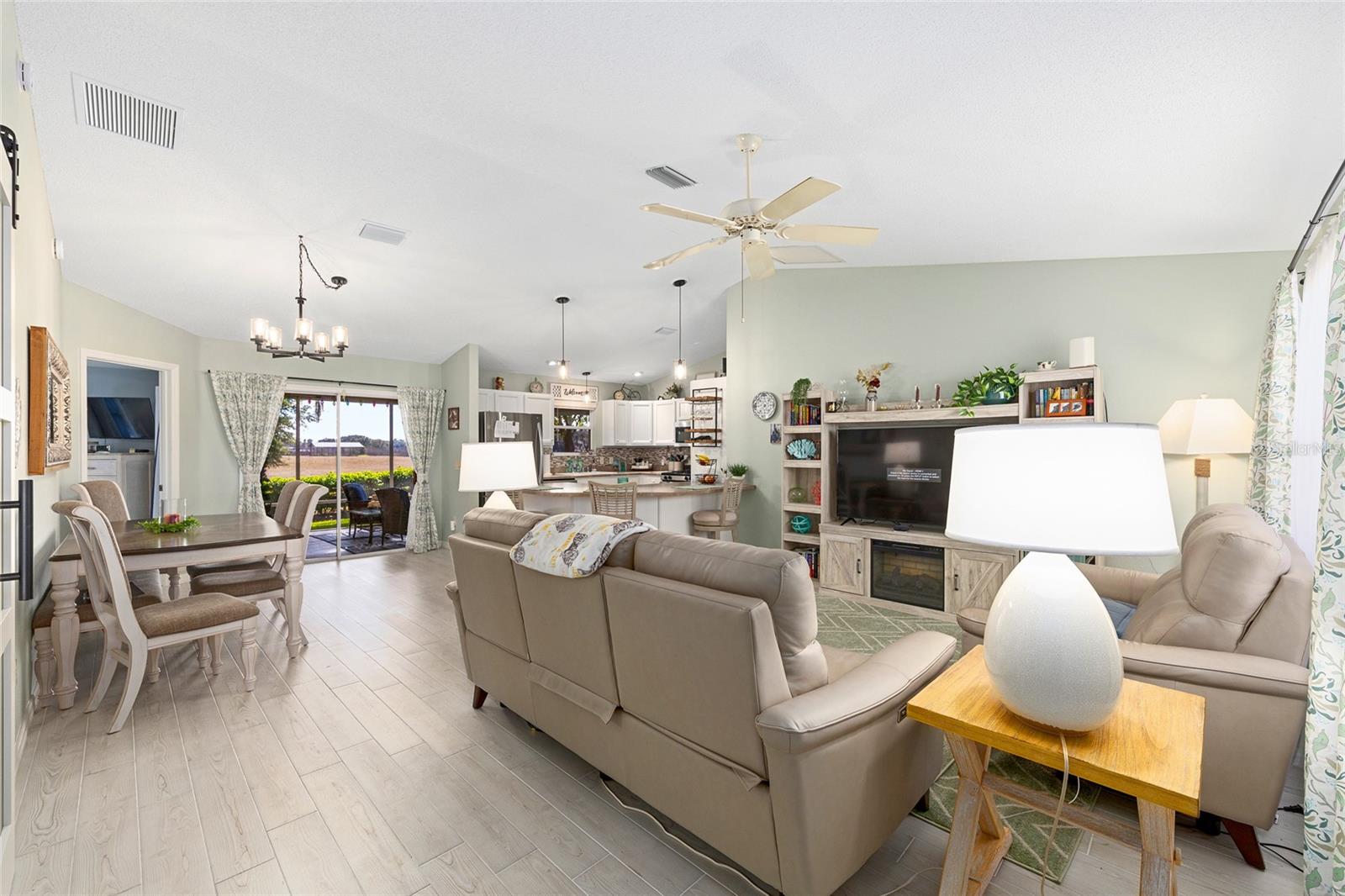 VILLAGES/MARION UN #61 - Residential