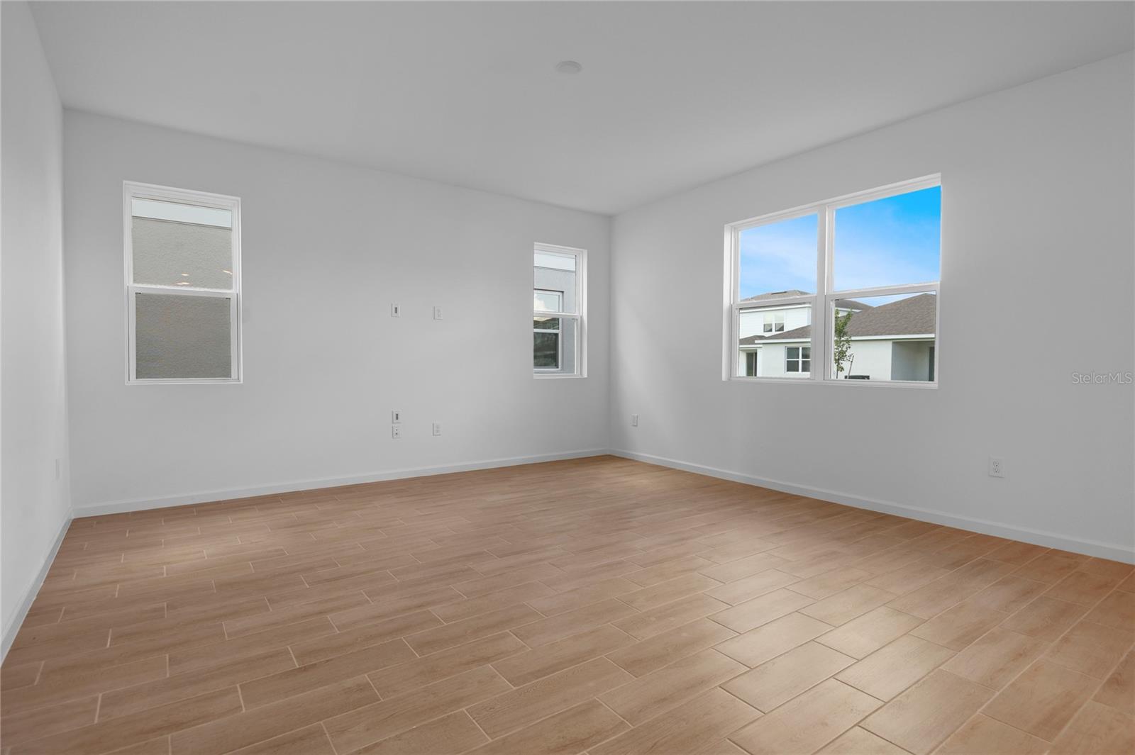 SEASONS AT ANNABELLE ESTATES - Residential