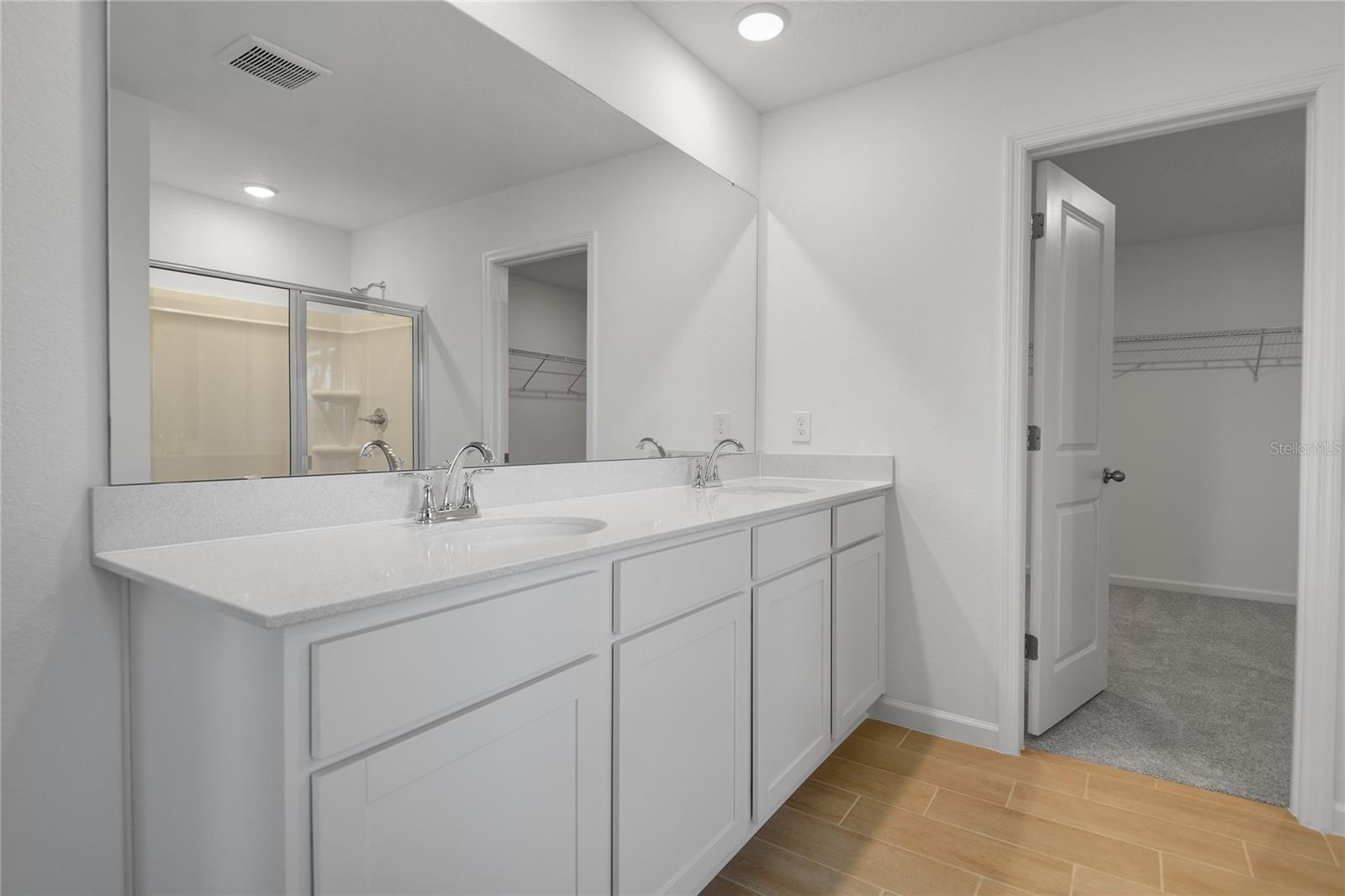 SEASONS AT ANNABELLE ESTATES - Residential