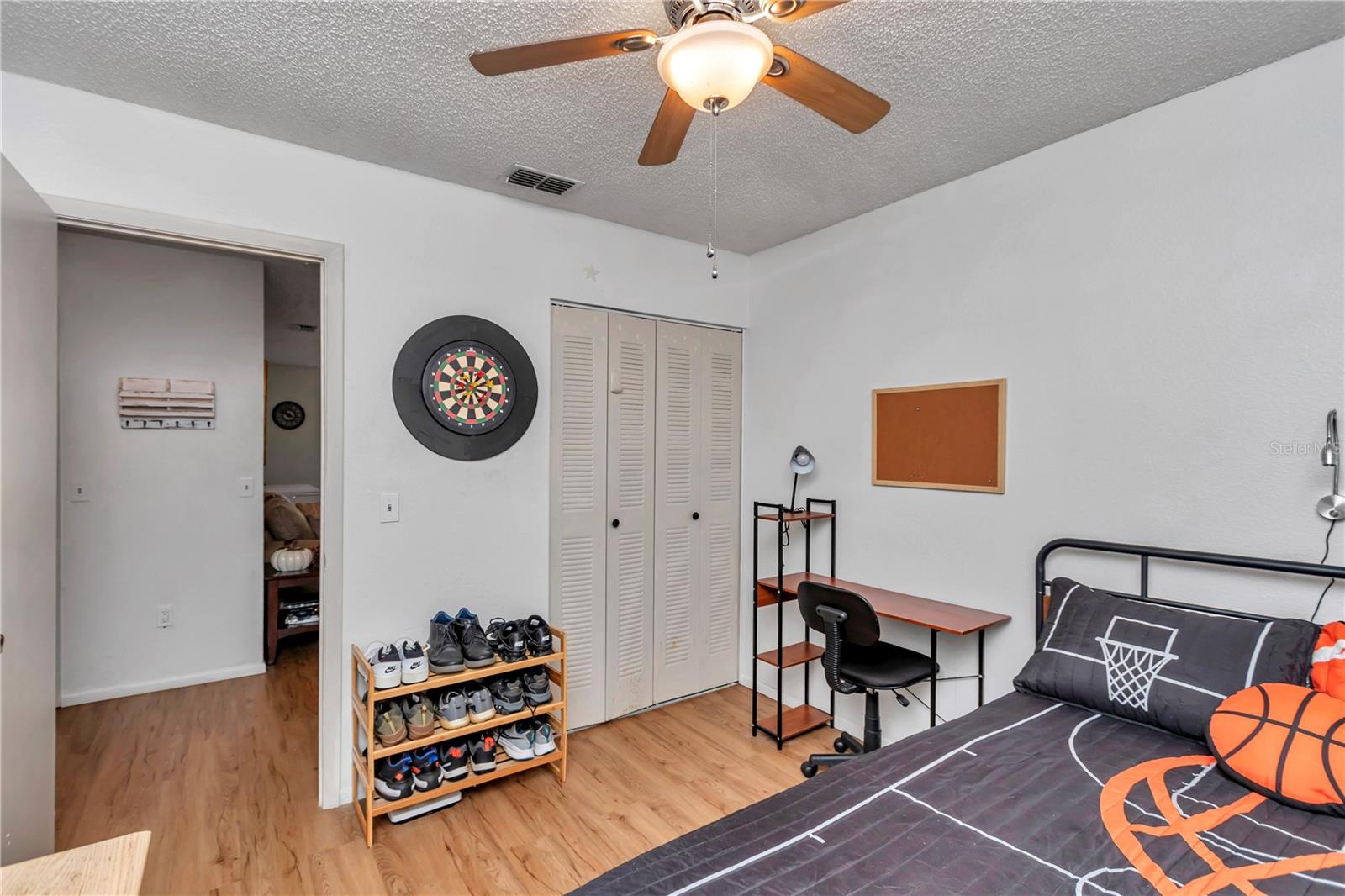 SILVER SPGS SHORES UN 28 - Residential