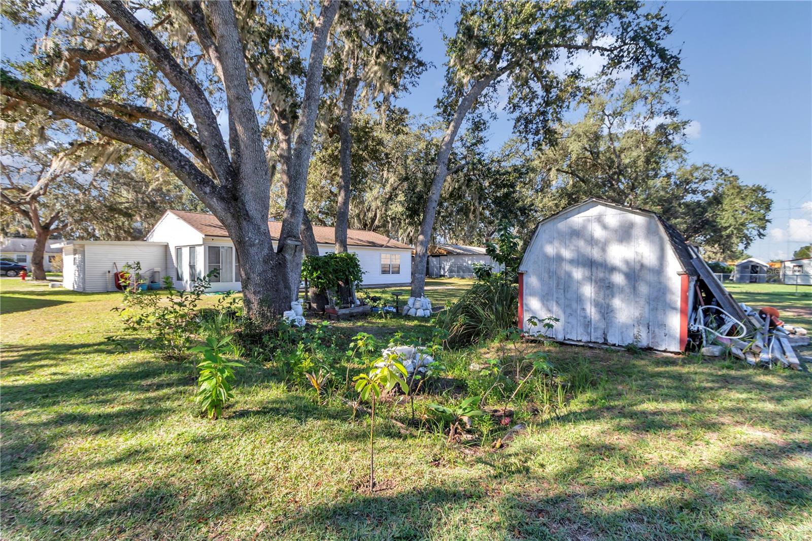 SILVER SPGS SHORES UN 28 - Residential