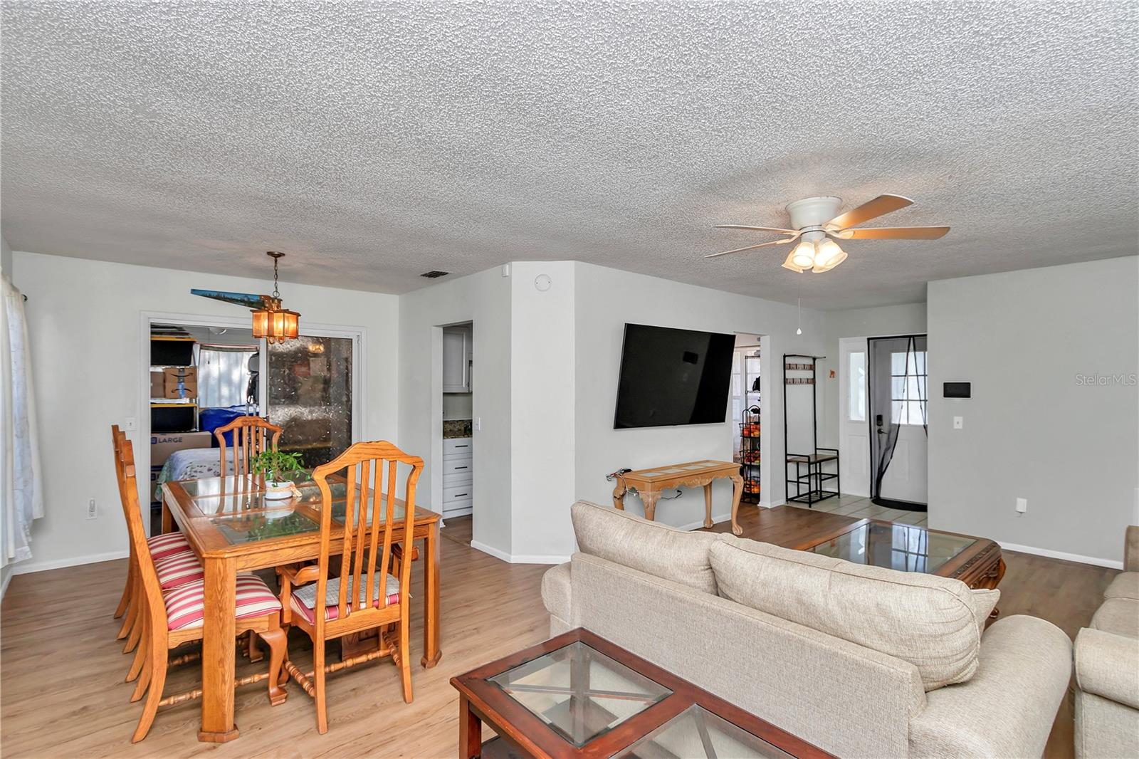 SILVER SPGS SHORES UN 28 - Residential