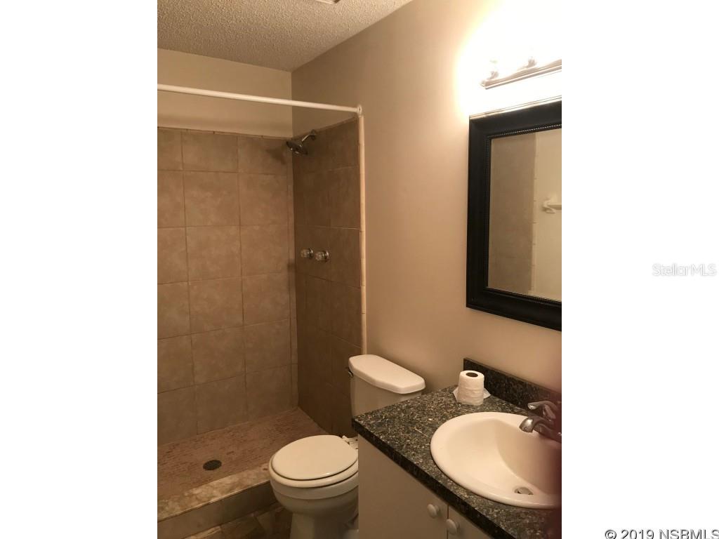 Florida Shores 01 - Residential Income