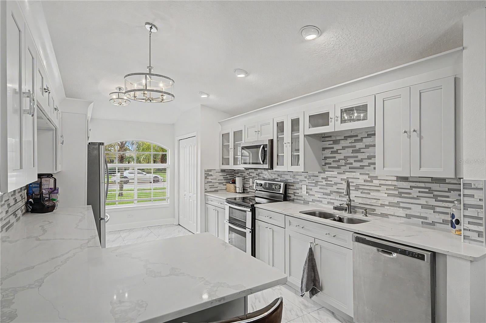 212 ARBOR WOODS CIRCLE