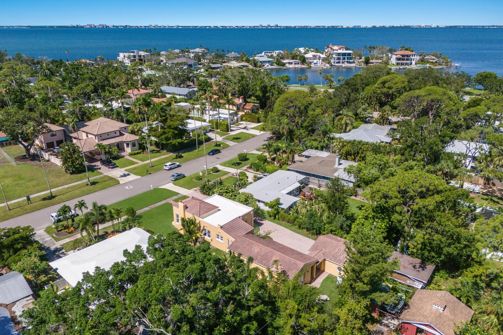 SAPPHIRE SHORES - Residential