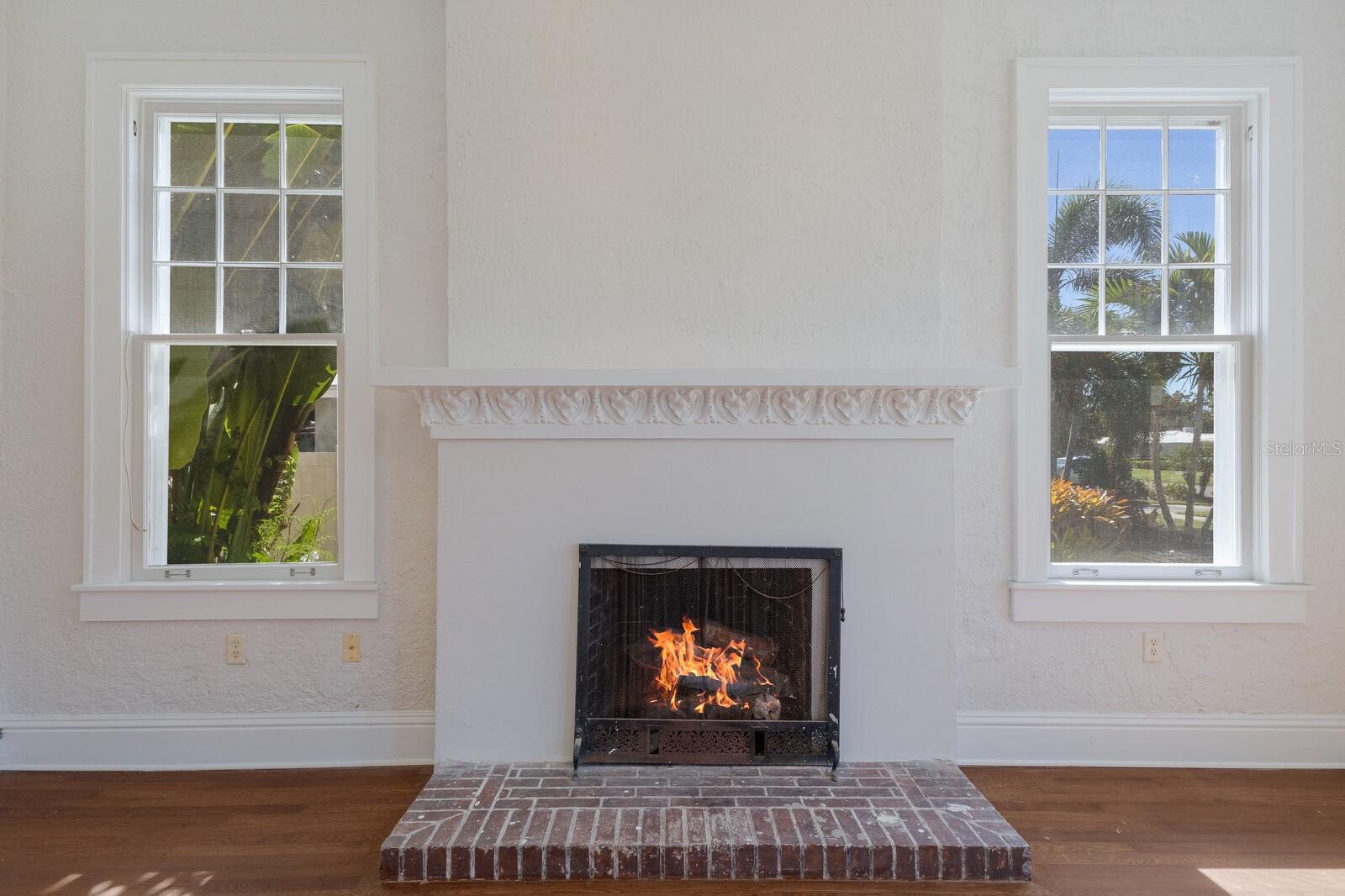 SAPPHIRE SHORES - Residential