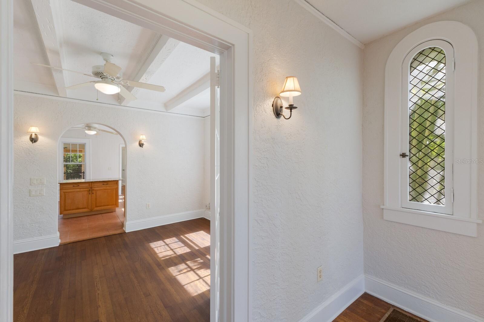 SAPPHIRE SHORES - Residential