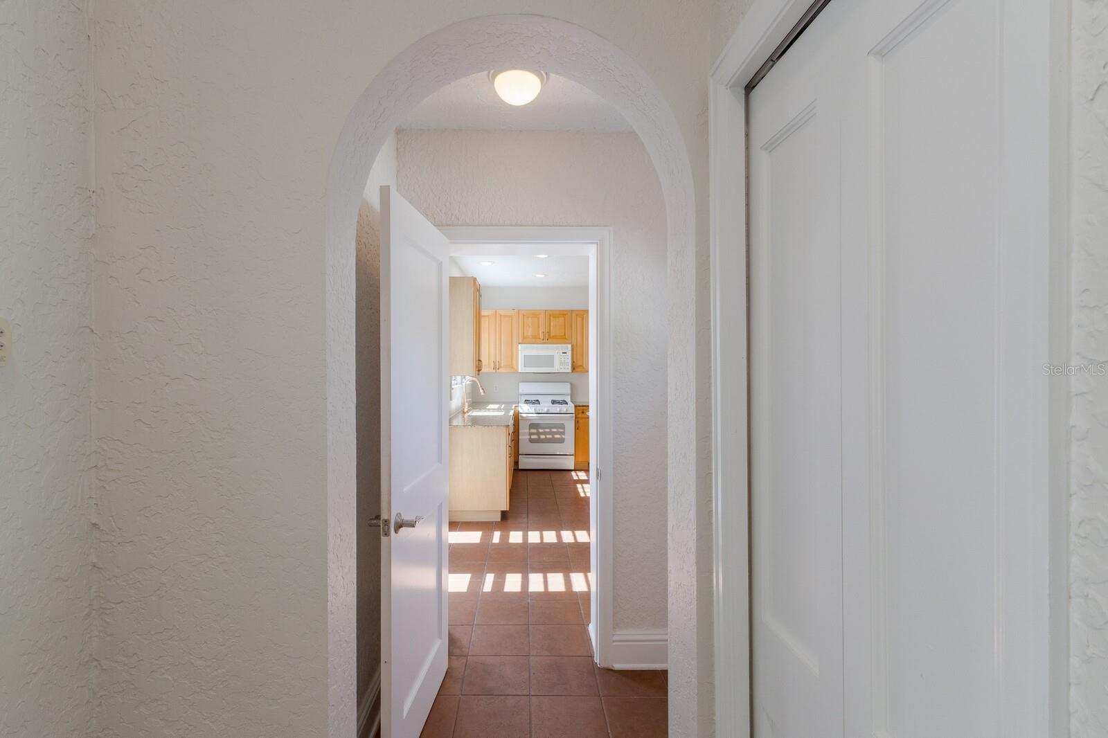 SAPPHIRE SHORES - Residential