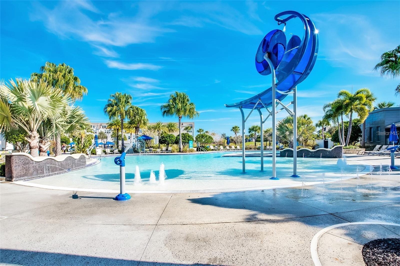 LAUREL POINTE - Residential