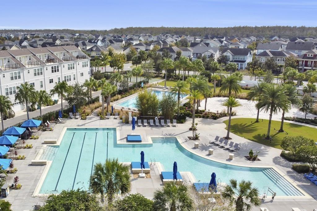 LAUREL POINTE - Residential