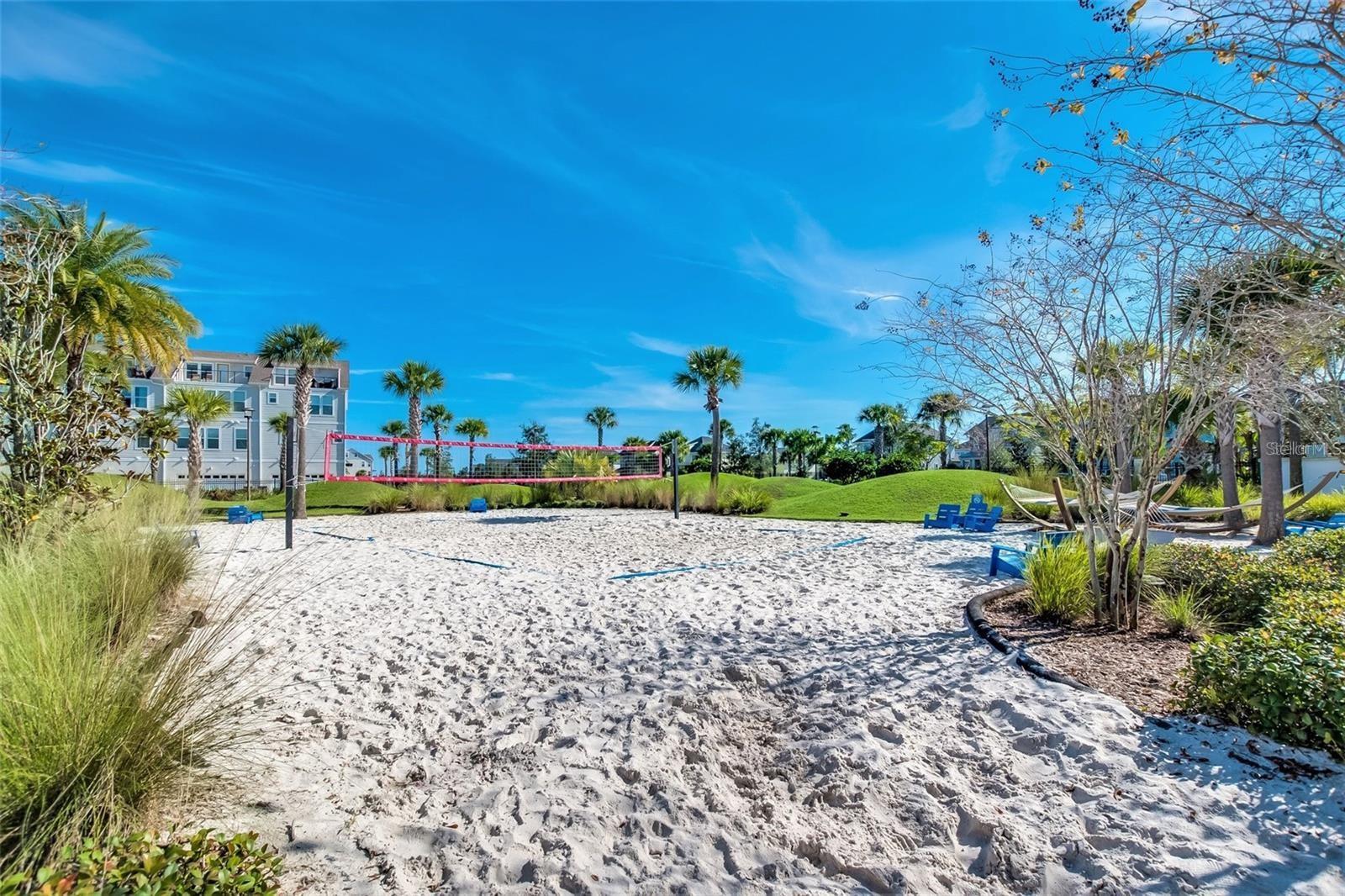 LAUREL POINTE - Residential