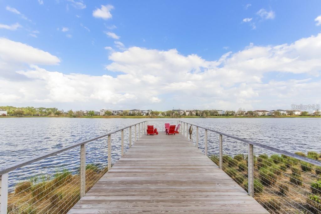 LAUREL POINTE - Residential