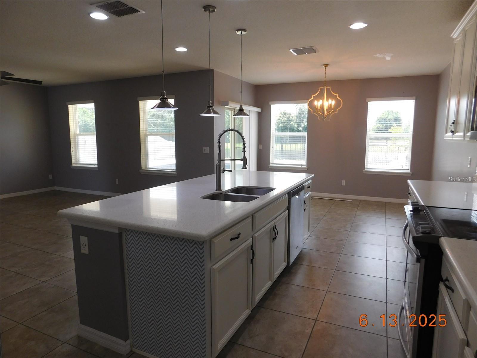 3199 TURRET DRIVE