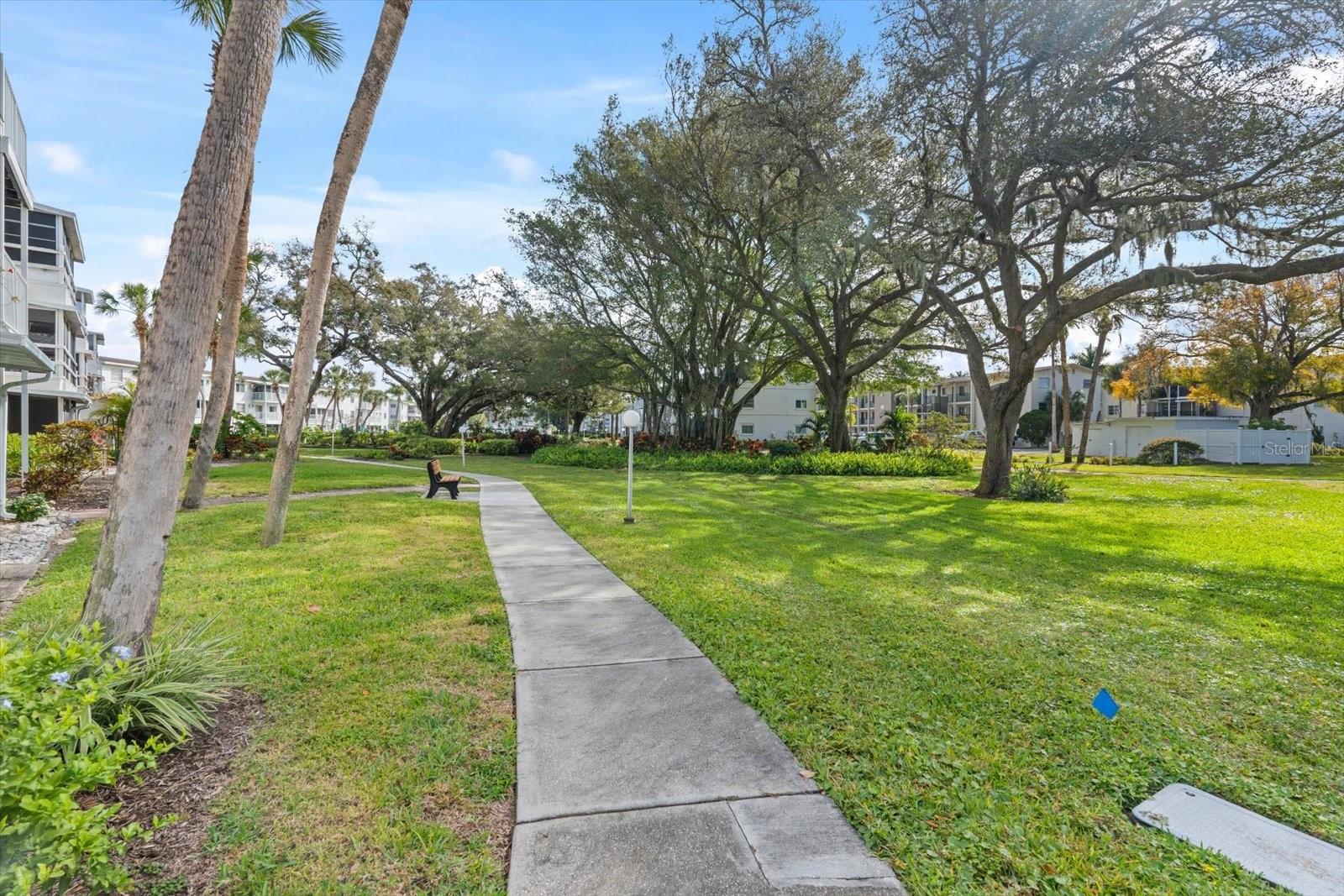 THE FOURTH BAYSHORE - Residential