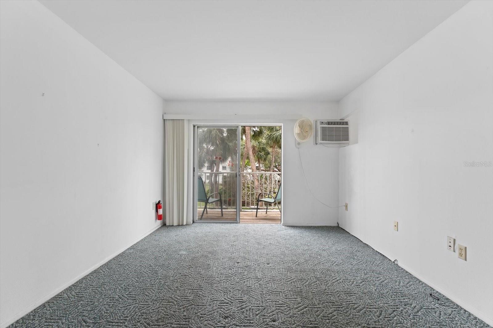THE FOURTH BAYSHORE - Residential