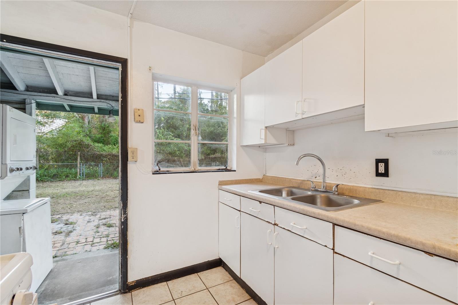 HAMPTON HEIGHTS - Residential