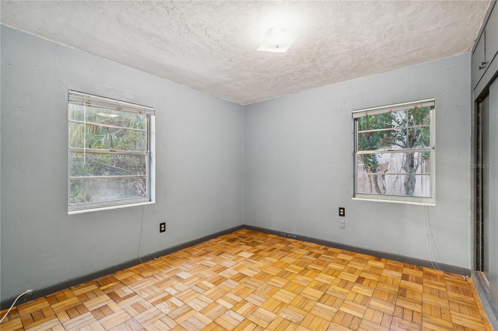 HAMPTON HEIGHTS - Residential