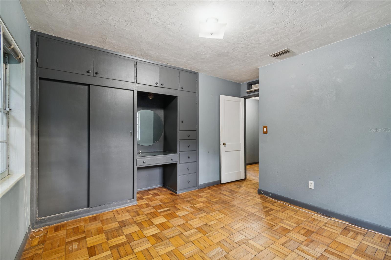 HAMPTON HEIGHTS - Residential