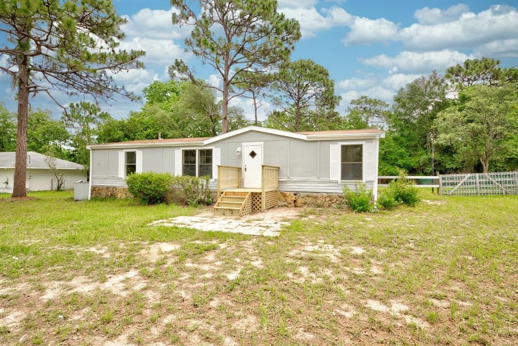 Photo of 4555 S Leisure Boulevard, Lecanto, FL 34461 (MLS # O6330634)