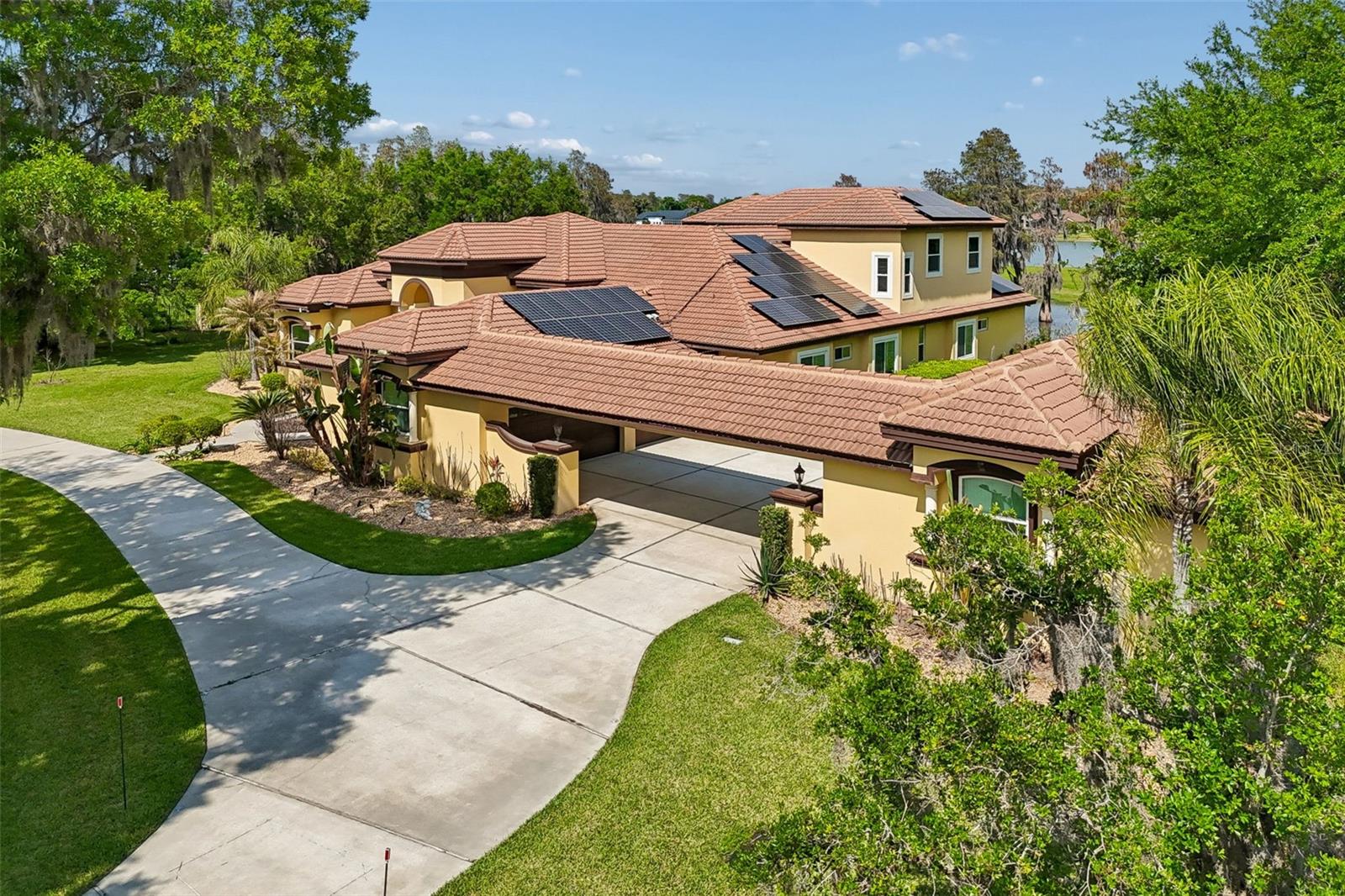 LAKE BRECKENRIDGE - Residential