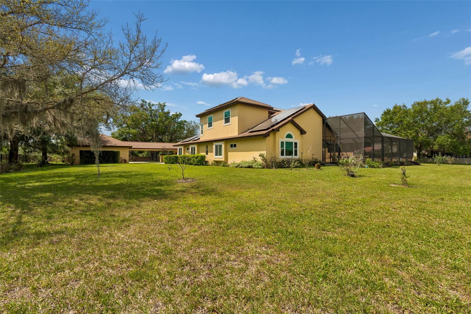LAKE BRECKENRIDGE - Residential