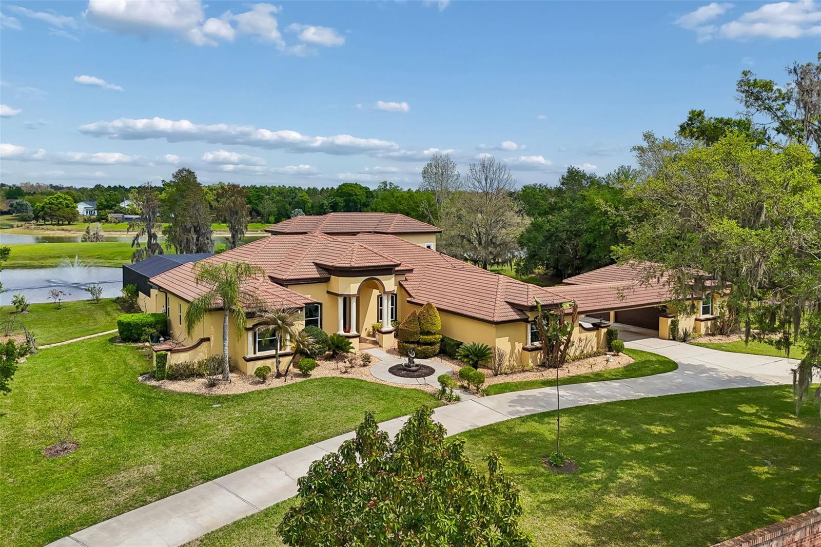 LAKE BRECKENRIDGE - Residential