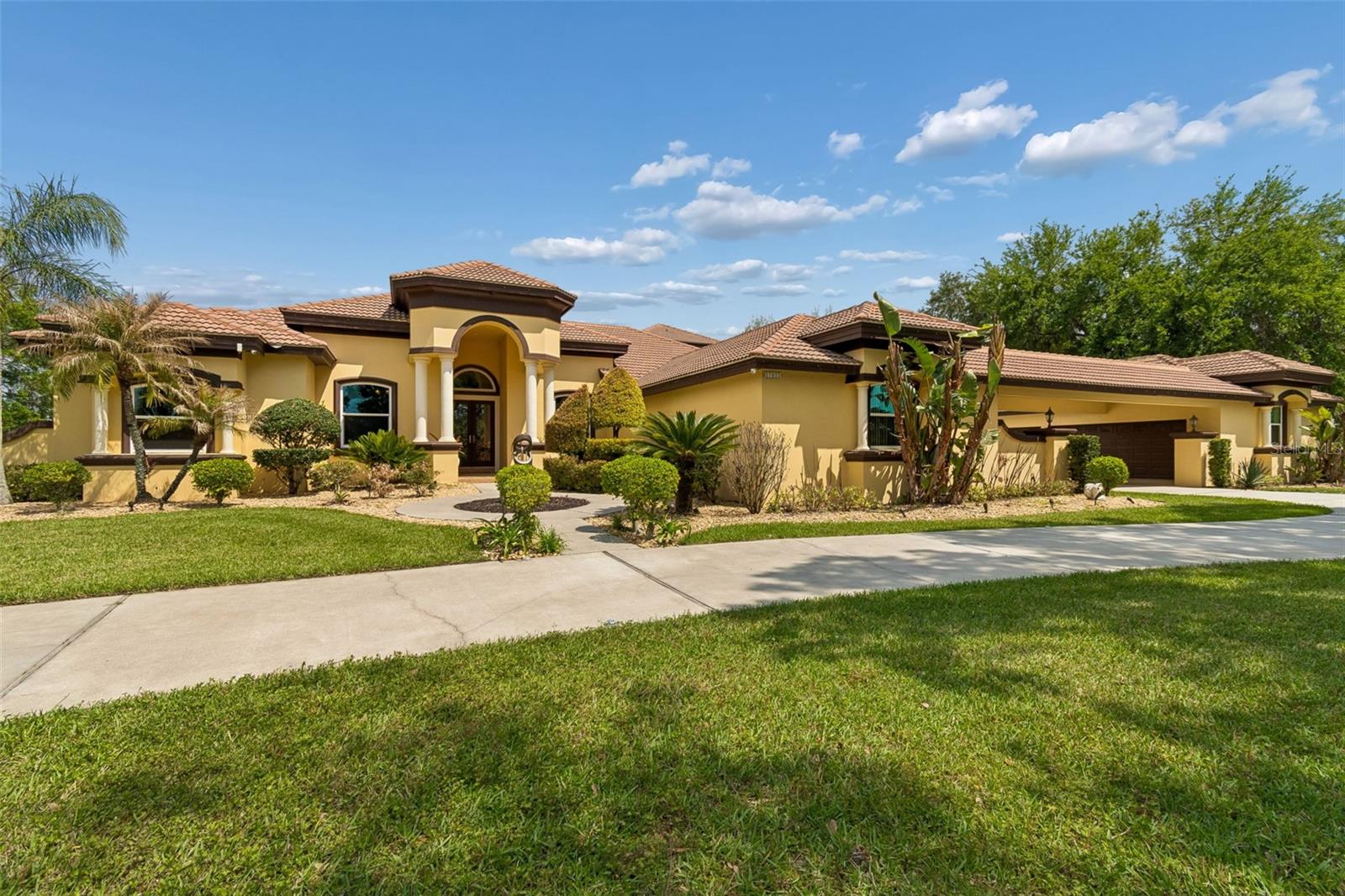 LAKE BRECKENRIDGE - Residential
